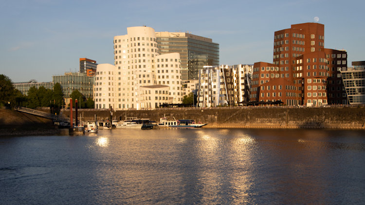Dusseldorf Frank Gehry Buildings